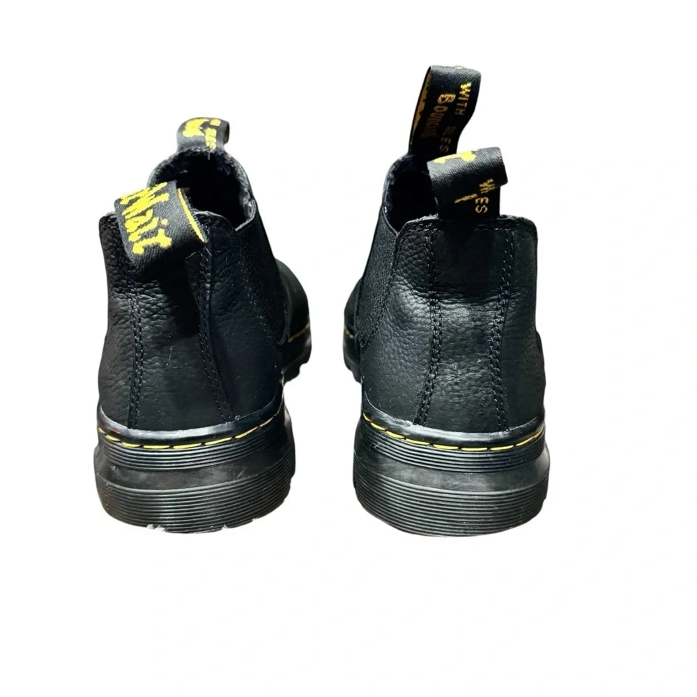 Dr. Martens Woman’s  Hardie II Black Pit Quarter Boots Chelsea Shoes Size 8